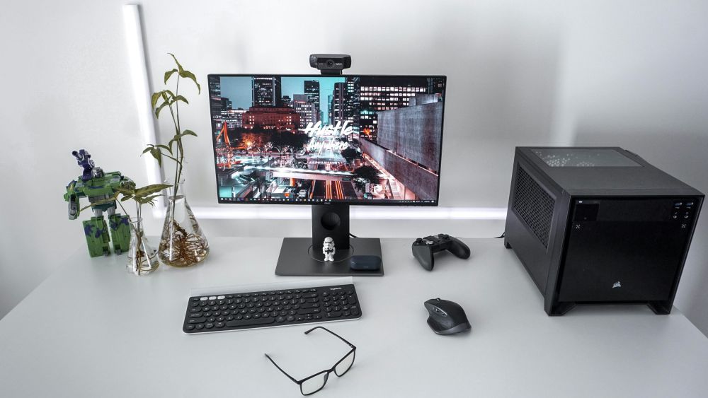 Stolní mini PC